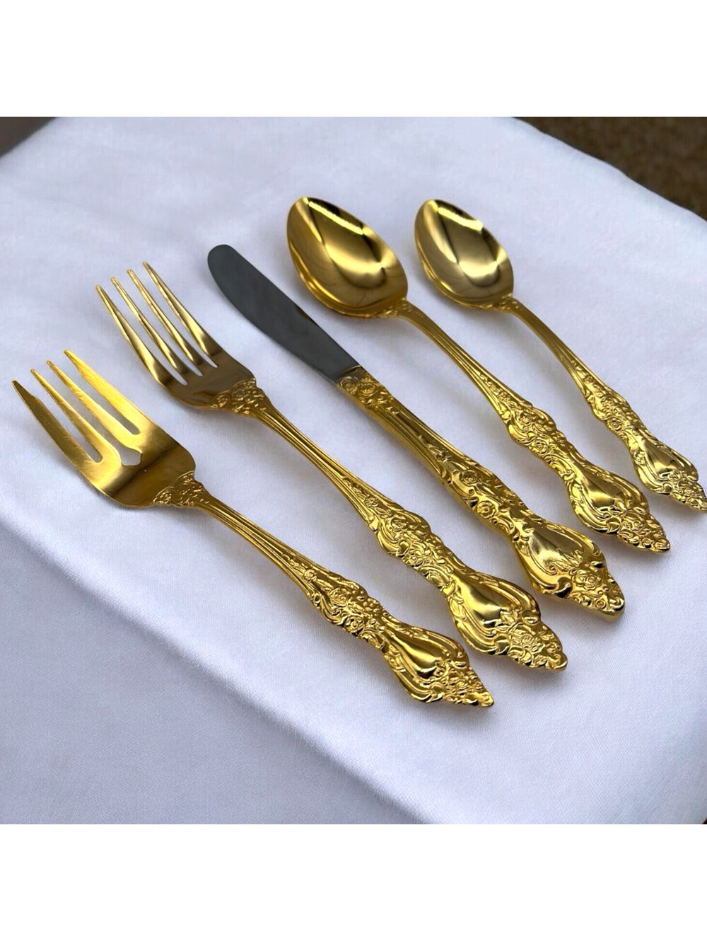 Royal Sealy Gold Plated Stainless Flatware 5 Piece Set RLF1 Japan Ornate Vintage
